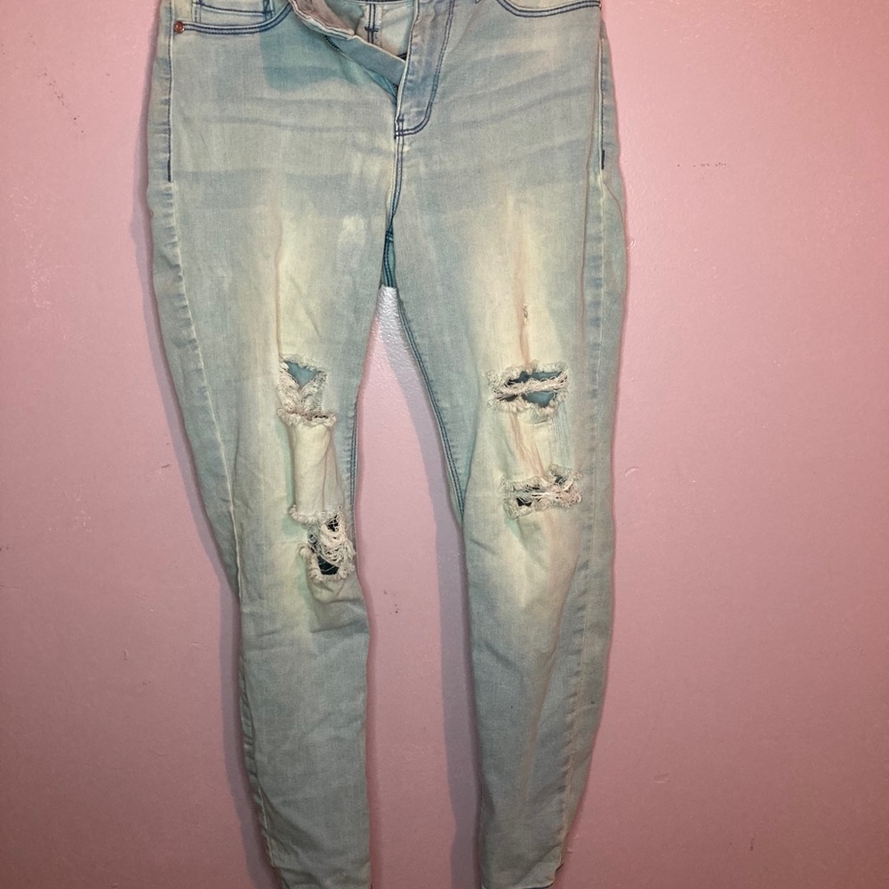 White washed ripped jeans